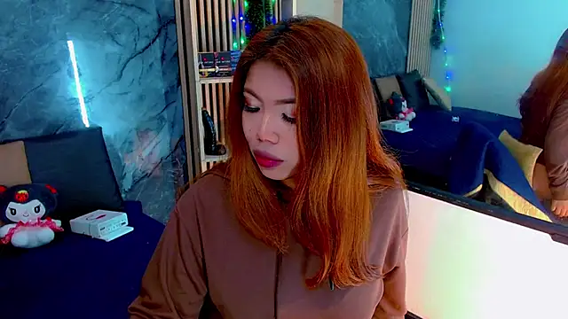 Snapshot of Isalombardi chatting on 02.02.26 Isalombardi online show from 02.02.26