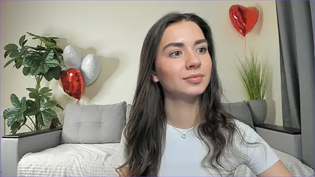 Snapshot of NicoleLuv chatting on 03.07.25 NicoleLuv online show from 03.07.25