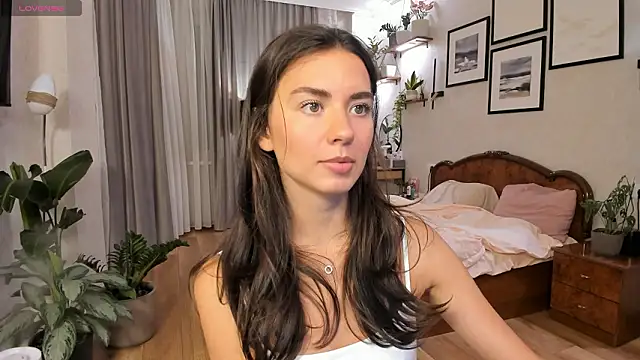 Snapshot of NicoleLuv chatting on 02.21.26 NicoleLuv online show from 02.21.26