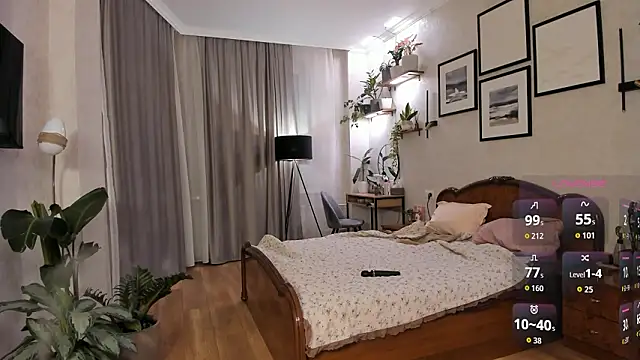 Snapshot of NicoleLuv chatting on 02.26.26 NicoleLuv online show from 02.26.26