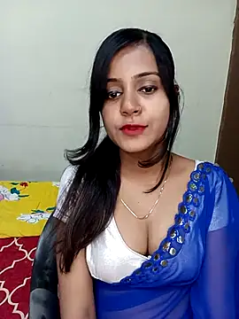 Snapshot of Miss-Riyasingh chatting on 12.19.25 Miss-Riyasingh online show from 12.19.25