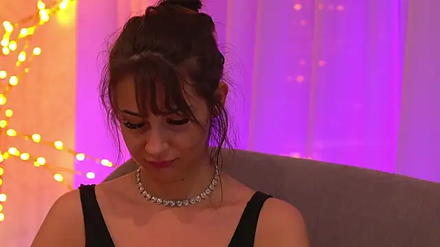 BelleSkye online show from 02.05.26