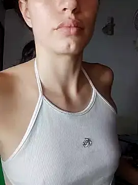 aurelialux online show from 02.05.25