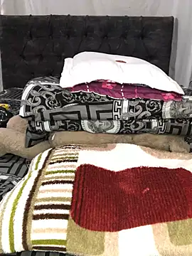 Snapshot of aisha-sajady chatting on 01.10.26 aisha-sajady online show from 01.10.26