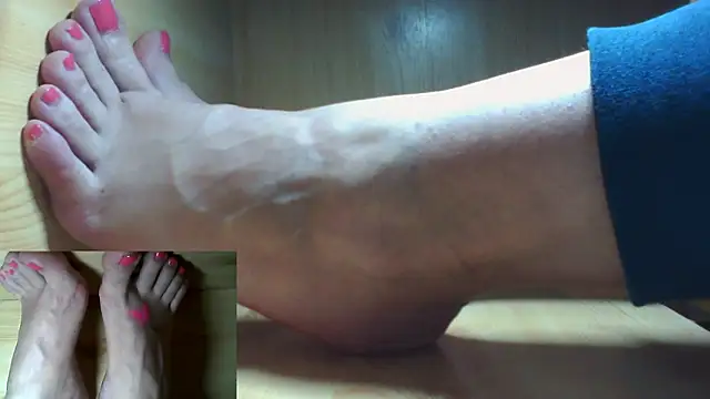 Snapshot of Siliconefucker chatting on 04.14.26 Siliconefucker online show from 04.14.26