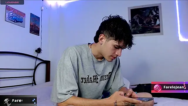 jeanfarelo online show from 12.20.24