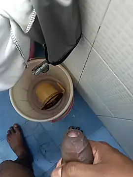 Snapshot of Mmm992170 chatting on 02.11.25 Mmm992170 online show from 02.11.25