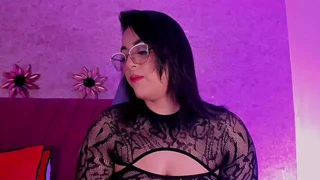 LorenaStevens online show from 09.29.25