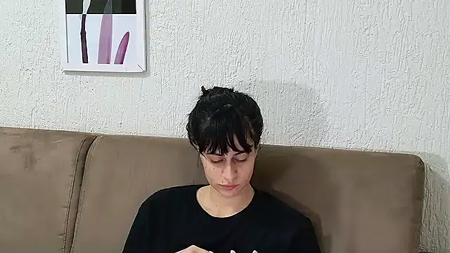 Snapshot of Blue_butterfly chatting on 02.01.25 Blue butterfly online show from 02.01.25