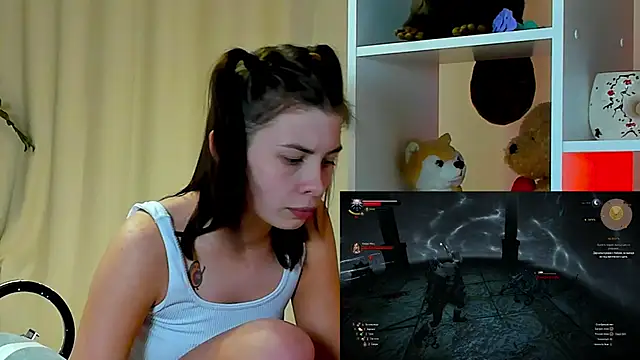 Snapshot of callmetori chatting on 12.18.24 callmetori online show from 12.18.24