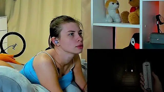 Snapshot of callmetori chatting on 12.19.24 callmetori online show from 12.19.24