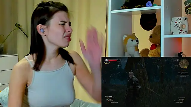 Snapshot of callmetori chatting on 12.20.24 callmetori online show from 12.20.24