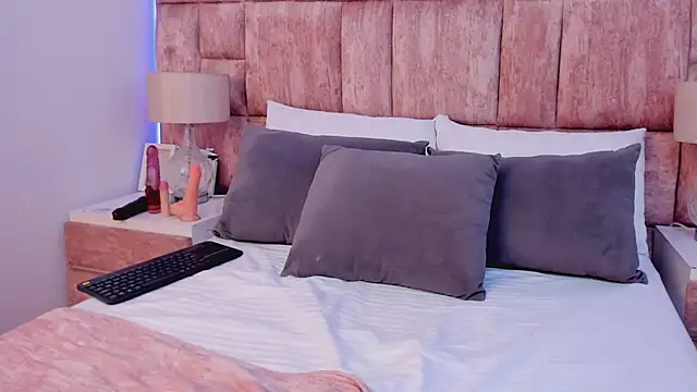 Cloesweet 1 online show from 01.28.25