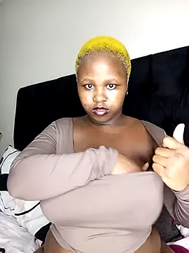 Dark Berry 26 online show from 11.24.25