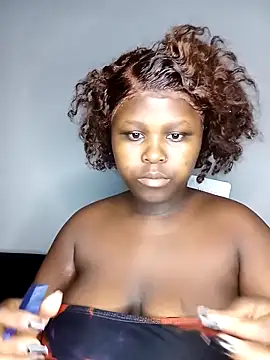 Dark Berry 26 online show from 02.05.26