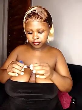 Dark Berry 26 online show from 02.18.26