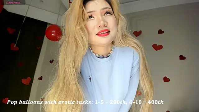 Snapshot of Xiao_Mei_ chatting on 02.15.25 Xiao Mei online show from 02.15.25