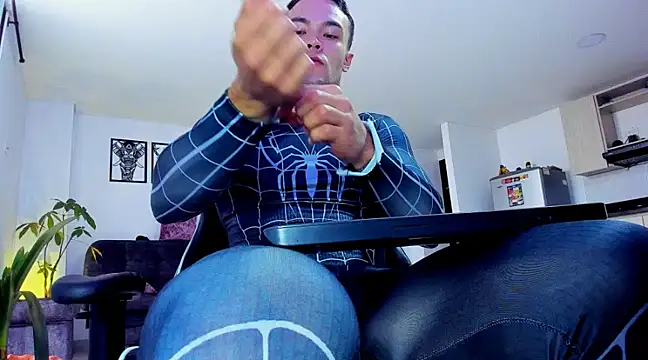 Snapshot of alexander_collin02 chatting on 02.10.25 alexander collin02 online show from 02.10.25