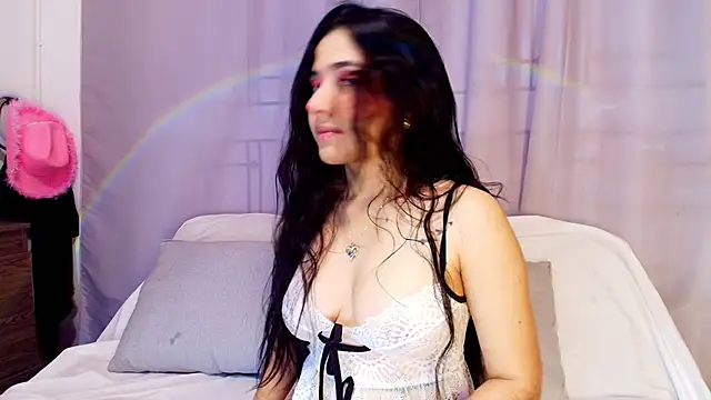 adara johnson   online show from 10.19.25