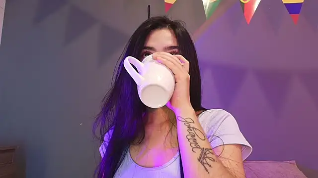 adara johnson   online show from 06.21.26