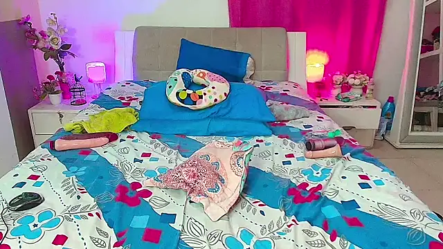Kendralove31xxx online show from 06.18.26