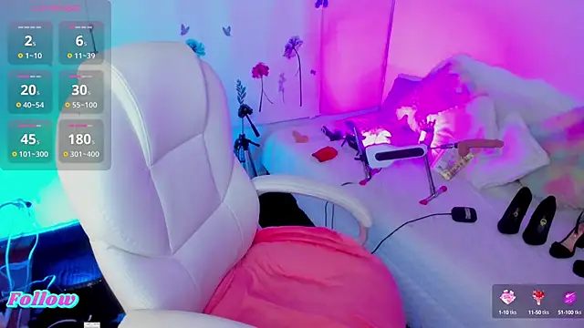 Snapshot of allison-sweet1 chatting on 09.16.25 allison-sweet1 online show from 09.16.25