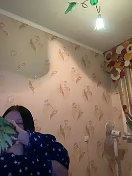 Starry Siren online show from 12.14.24