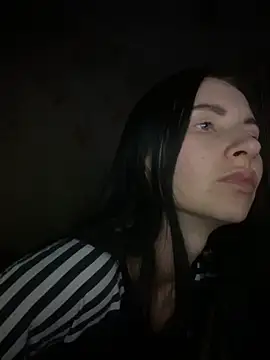 Starry Siren online show from 10.18.25