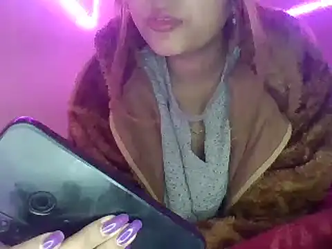 Snapshot of your_Shanvi chatting on 12.19.24 your Shanvi online show from 12.19.24