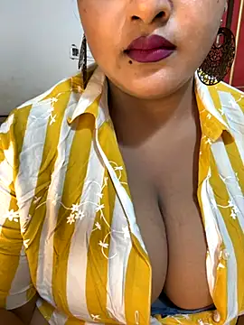 Ayesha mahi online show from 09.23.25