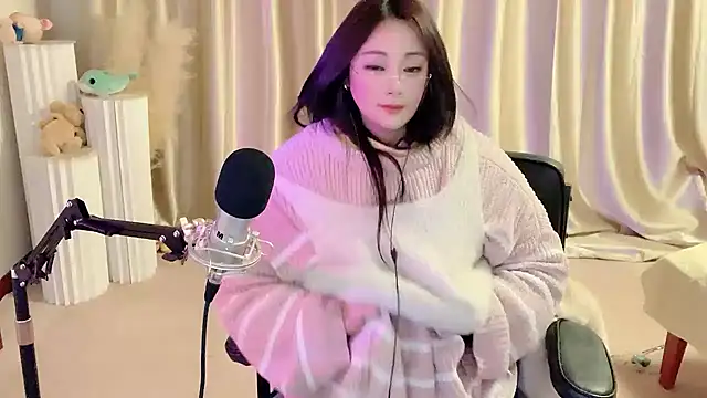 Daisy-77 online show from 03.10.25