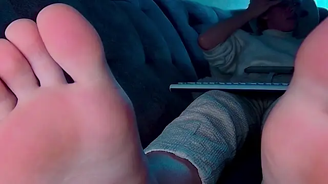 AgnesMillerS online show from 12.09.24