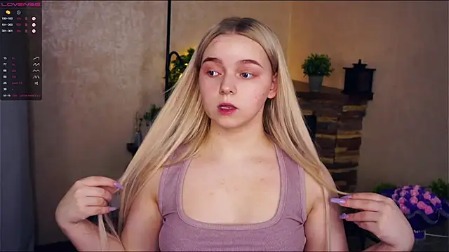 ZaraCreedon online show from 02.11.25