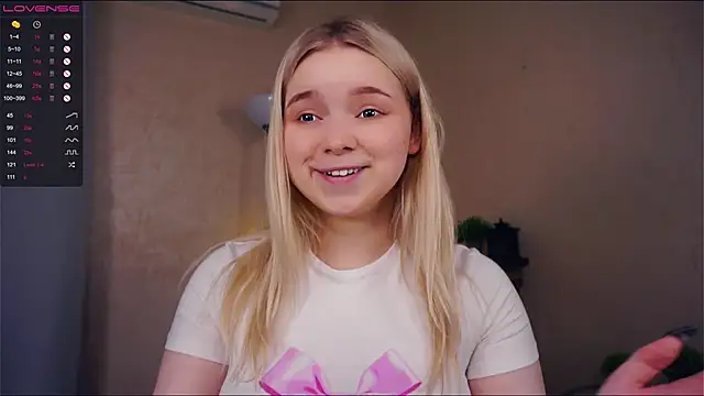 ZaraCreedon online show from 03.20.25