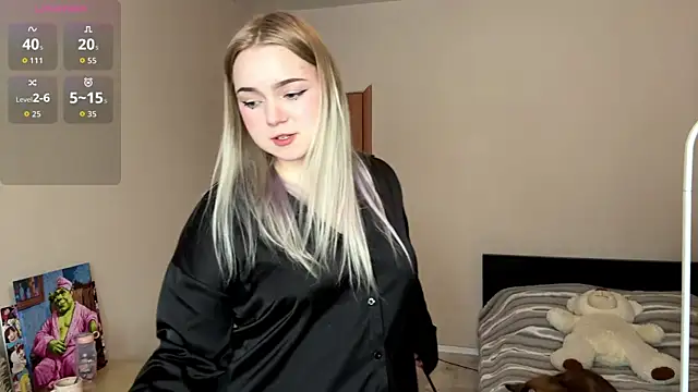 ZaraCreedon online show from 02.19.26