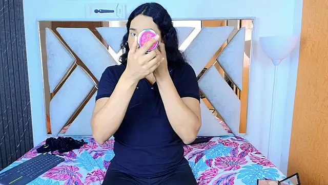 Alison Chan  online show from 10.23.25