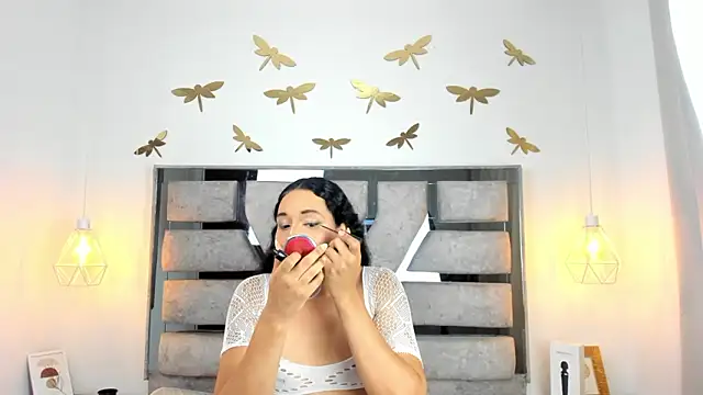 Alison Chan  online show from 01.15.26