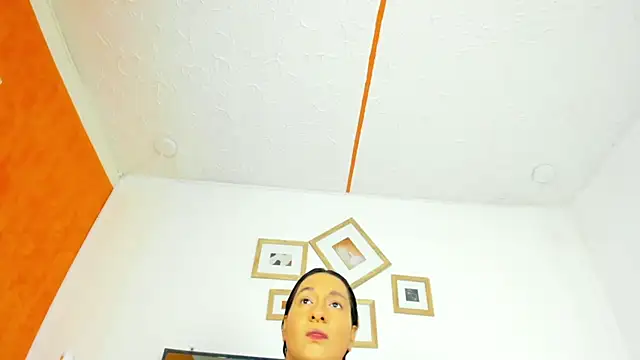 Alison Chan  online show from 07.03.26