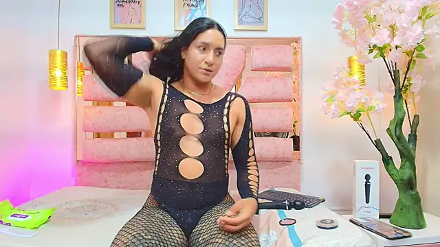 Alison Chan  online show from 07.14.26