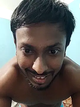 Snapshot of HunkyAriyan chatting on 02.16.25 HunkyAriyan online show from 02.16.25