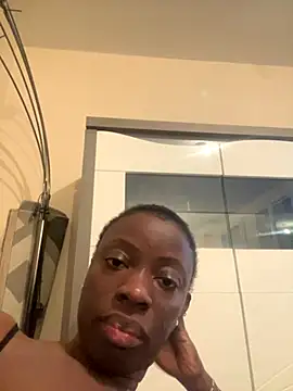 pupine35 online show from 11.18.25