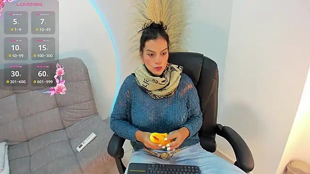 Snapshot of Ada_Monroe10 chatting on 09.09.25 Ada Monroe10 online show from 09.09.25