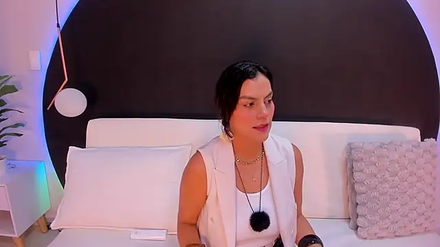 Snapshot of Ada_Monroe10 chatting on 04.22.26 Ada Monroe10 online show from 04.22.26