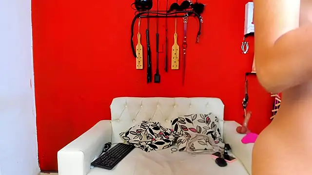 Snapshot of MIA_SOPHIA1 chatting on 01.28.25 MIA SOPHIA1 online show from 01.28.25