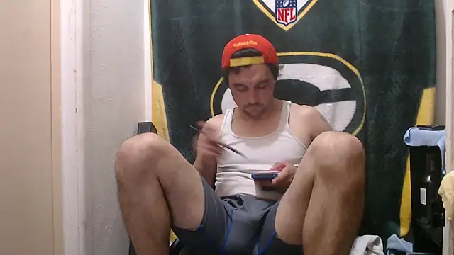 Snapshot of Apeezy14 chatting on 12.19.24 Apeezy14 online show from 12.19.24