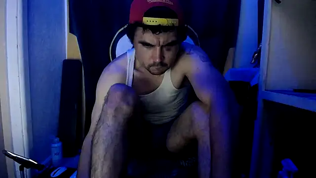 Snapshot of Apeezy14 chatting on 12.25.24 Apeezy14 online show from 12.25.24