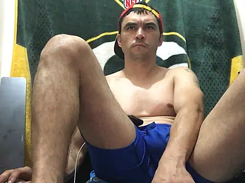 Snapshot of Apeezy14 chatting on 01.06.25 Apeezy14 online show from 01.06.25