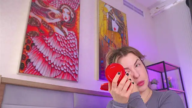 LiliBanger online show from 08.10.26