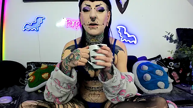 Purple Coffin666 online show from 04.29.26