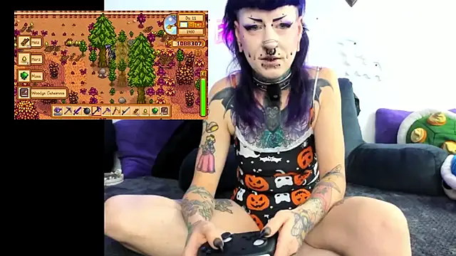 Snapshot of Purple_Coffin666 chatting on 07.26.26 Purple Coffin666 online show from 07.26.26